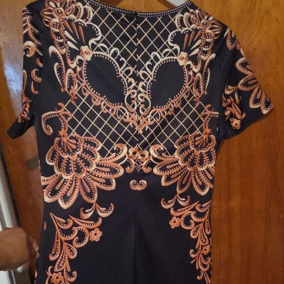 Metrostyle Black and Pink Flutter Sleeve Sheath Dress - Picture 4 of 7